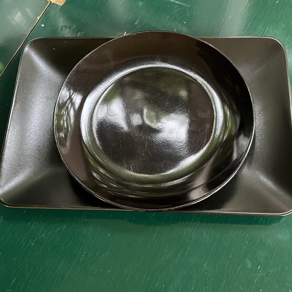 IKEA Matte Black Serving Tray and one black luncheon plate - Picture 1 of 6